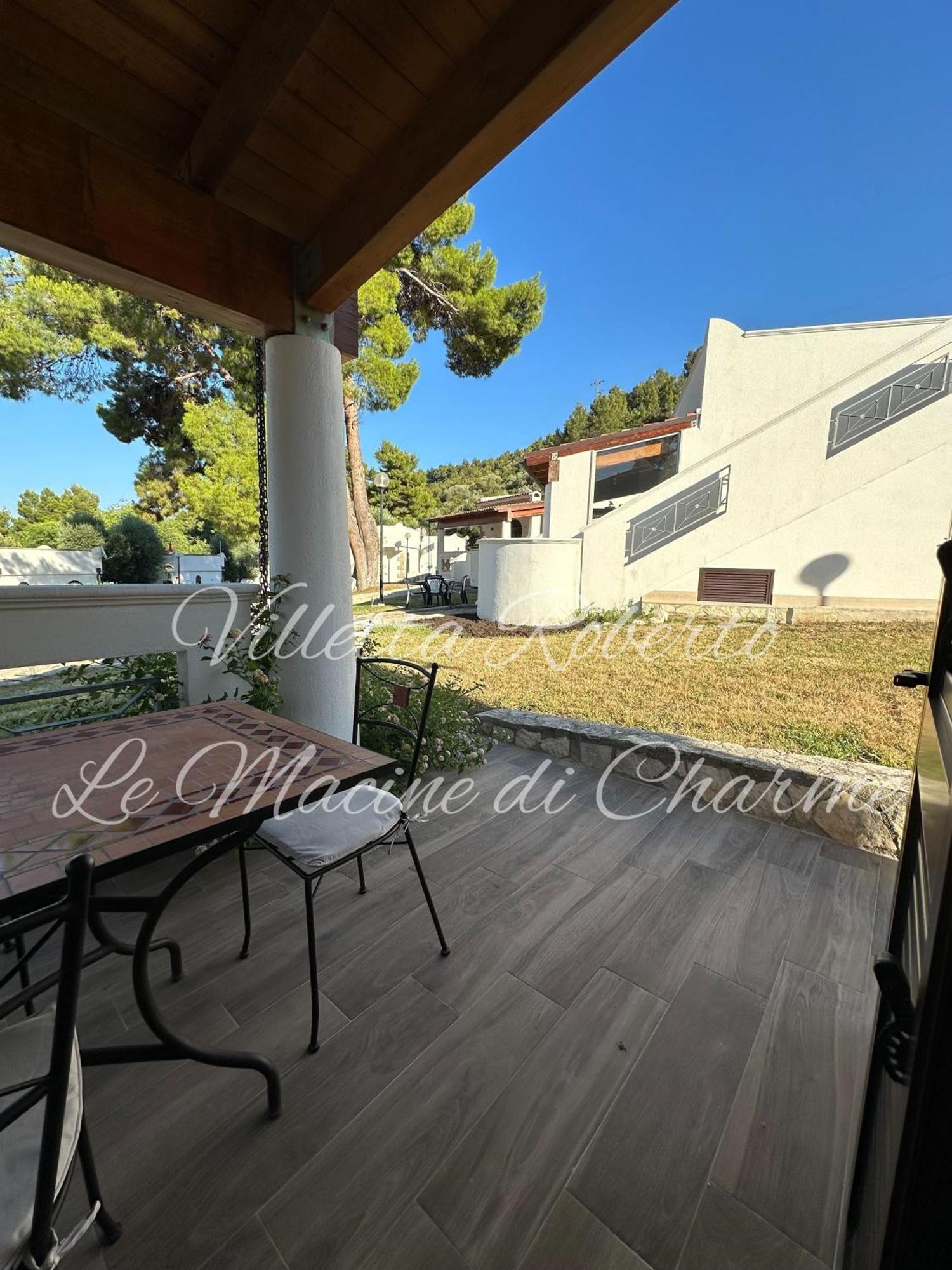 Villetta Roberto Le Macine Di Charme - Pugnochiuso Resort Vieste Eksteriør billede