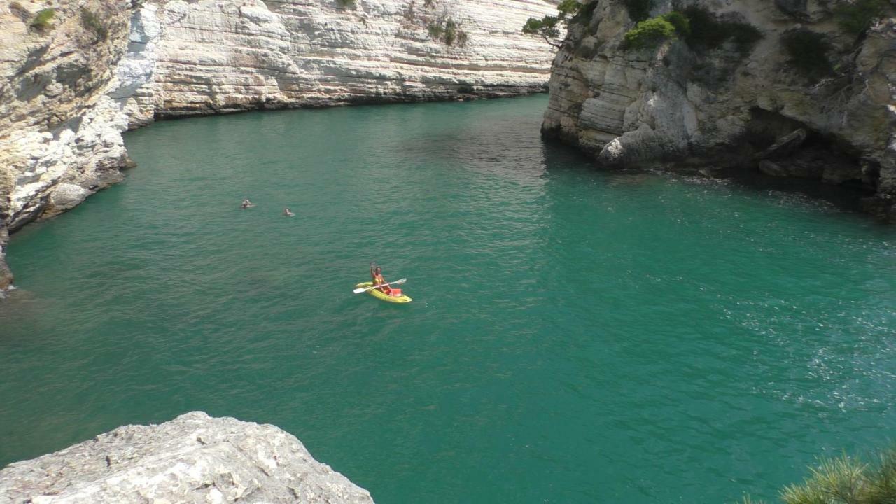 Villetta Roberto Le Macine Di Charme - Pugnochiuso Resort Vieste Eksteriør billede